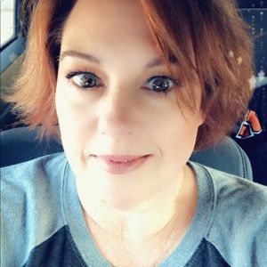 Meet your Posher, Pam